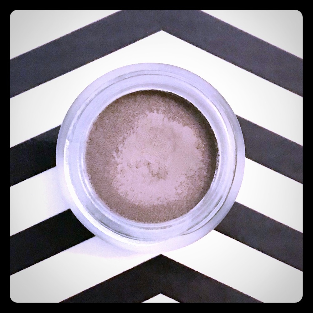 Unfazed Younique Splurge Cream Shadow